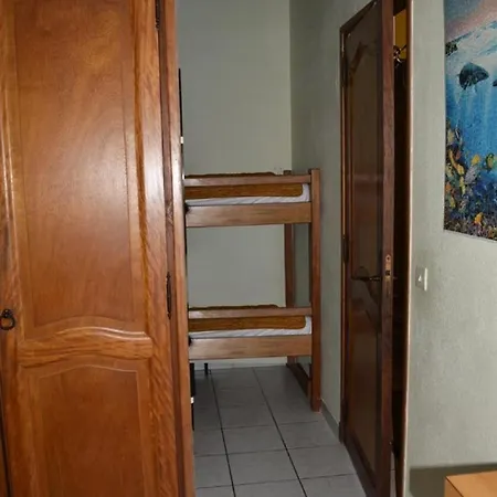 Marina - T2 Mezzanine 6 Couchages Port Mae-5354